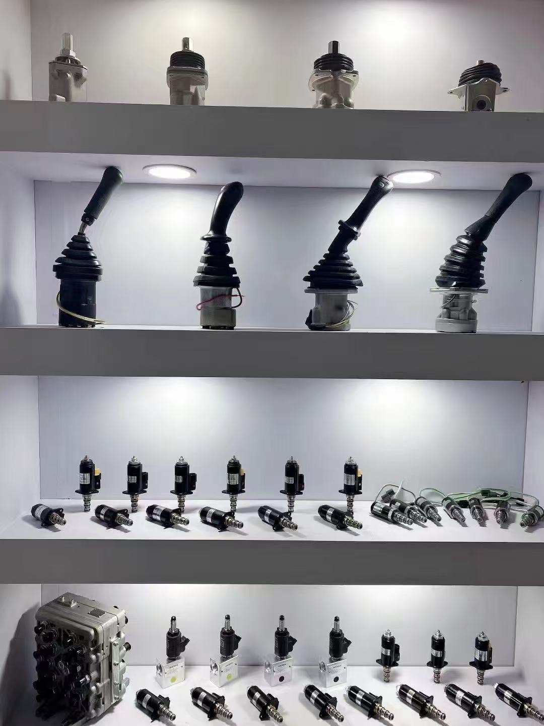 6a96053f-2bb8-497a-b2ff-f82aedcd5aad