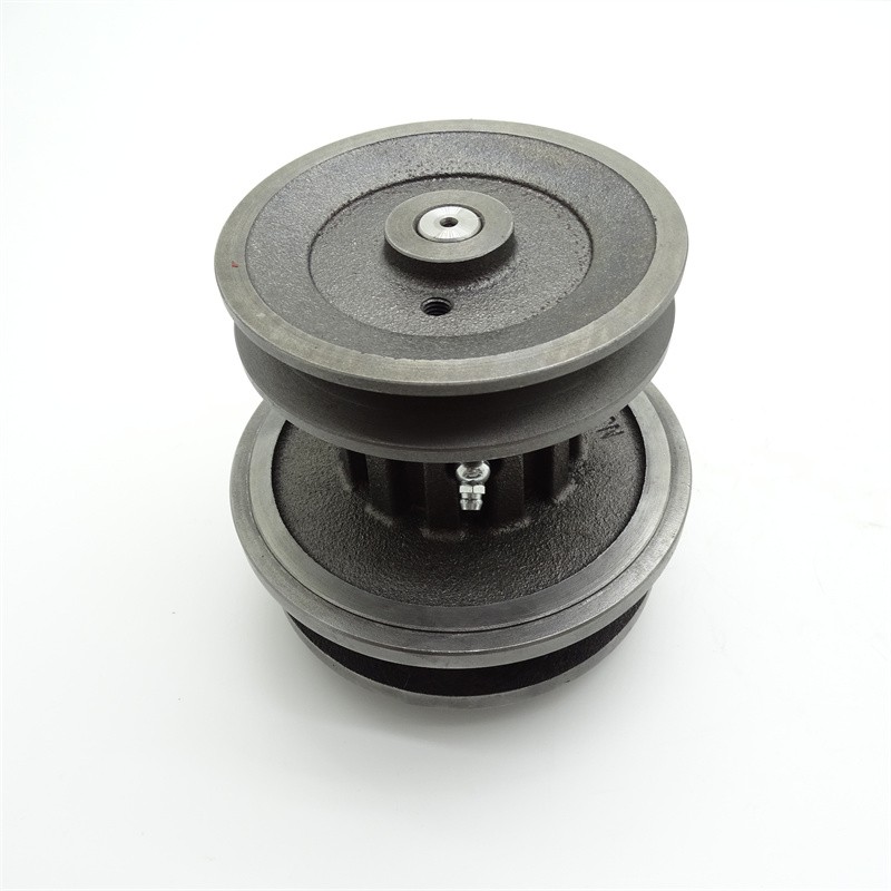 The pump 6685-61-1024 is suitable for the Cummins NH220 engine.