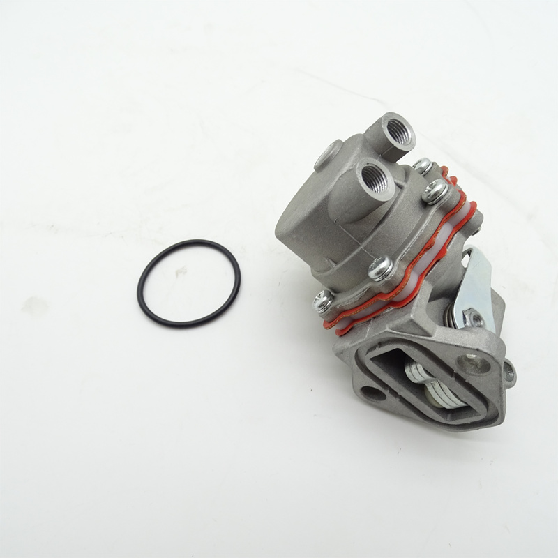 Diesel engine fuel pump BCD26703 6585151